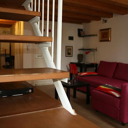 Apartmán Piazzetta Santa Barbara Bari Pokoj fotografie