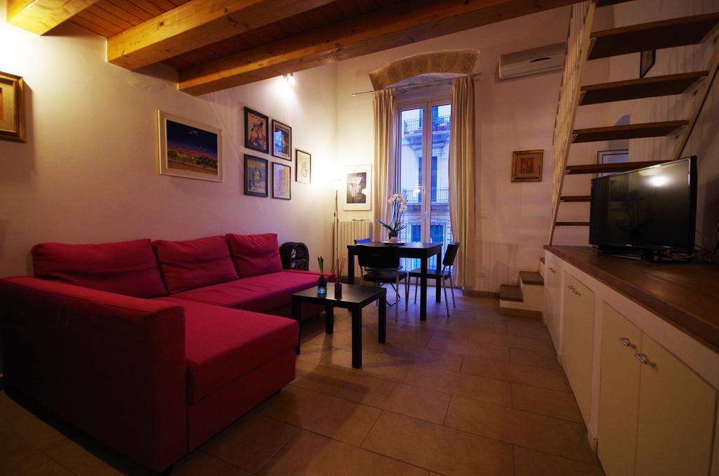 Apartmán Piazzetta Santa Barbara Bari Pokoj fotografie